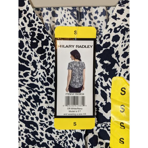 Hilary Radley Printed Blouse Short Sleeve Navy Small Top Tee Layering Workwear - Picture 4 of 10
